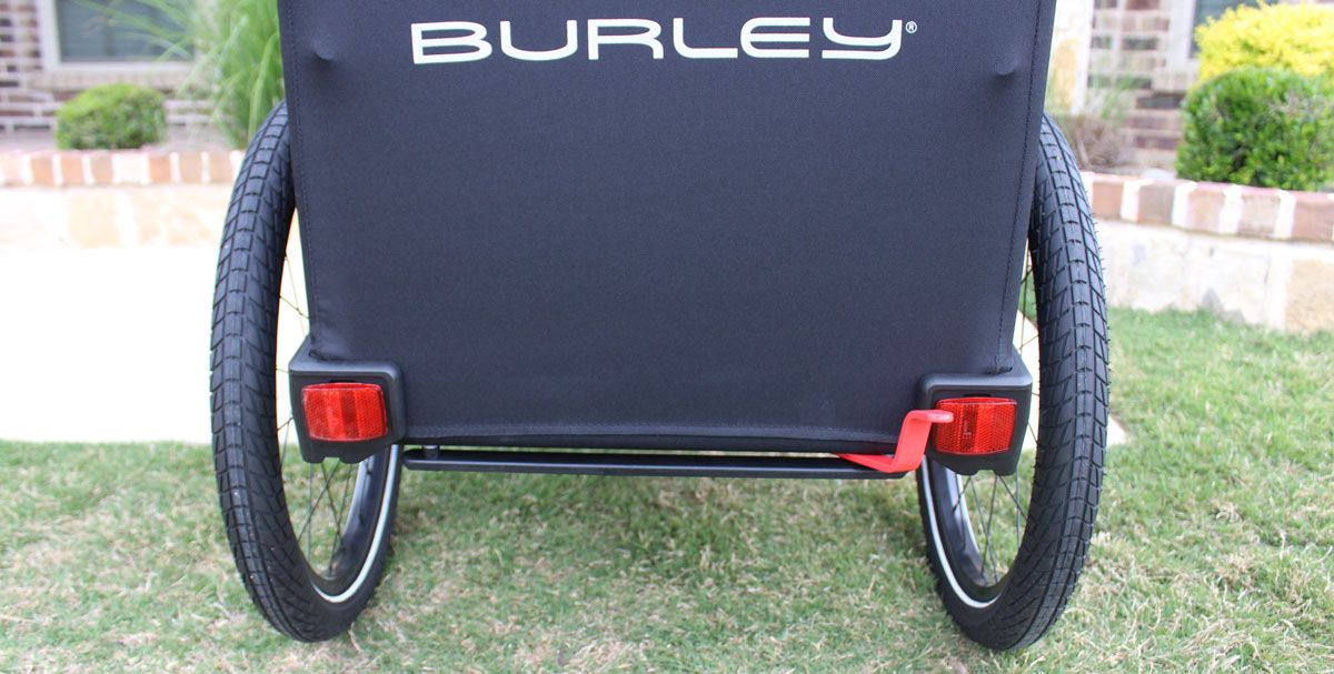 Burley D'Lite bike trailer parking brake red lever