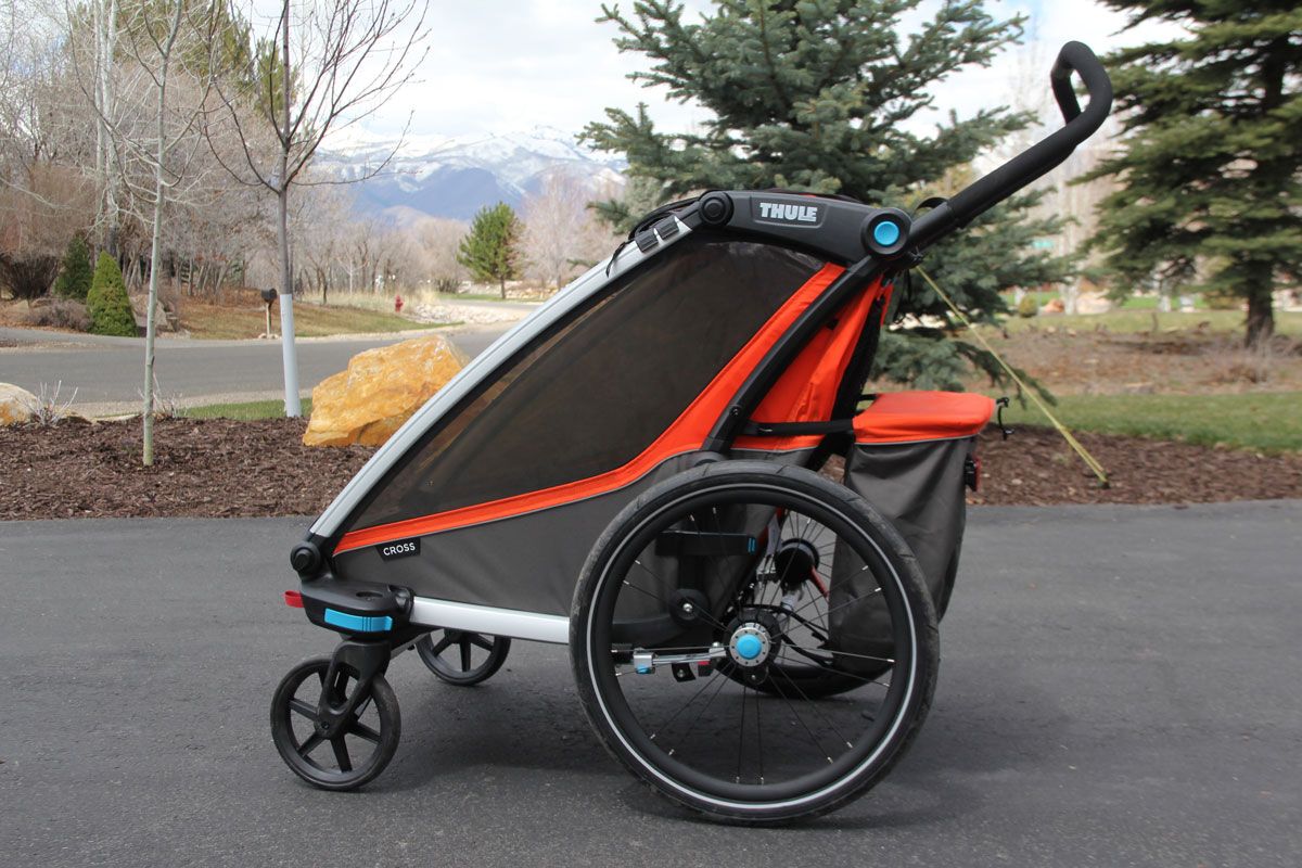 Thule Chariot Cross 2 double as a stroller