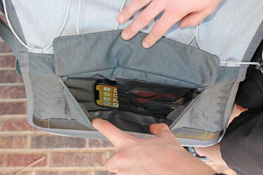 Phone pocket on the back of the Qeridoo Kidgoo