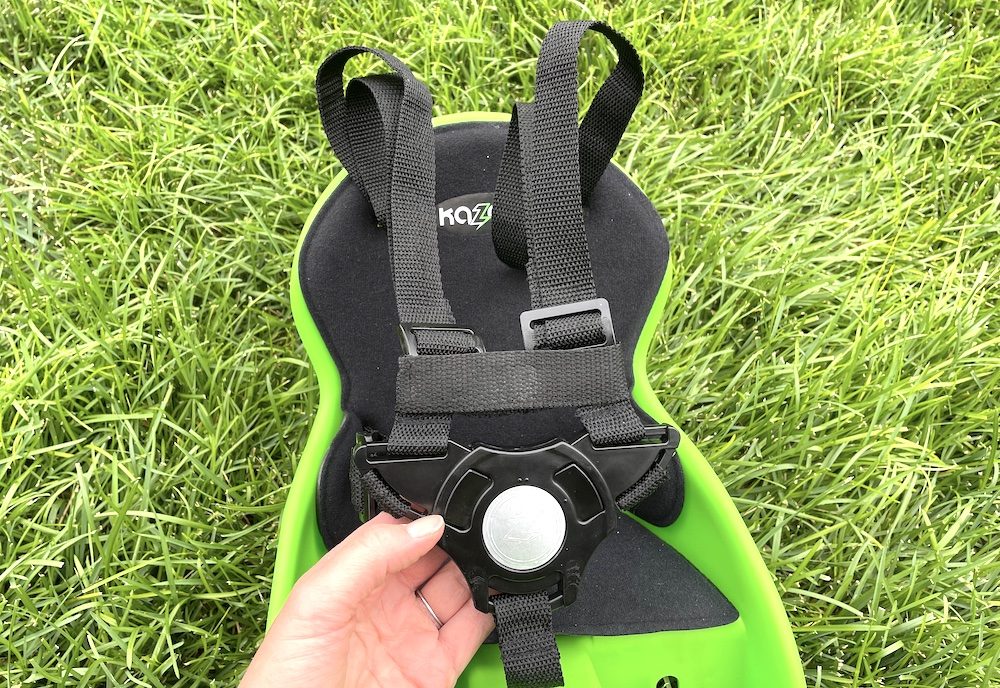 buckles and shoulder straps on the weeride kangaroo