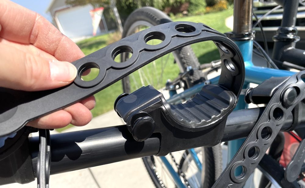 rubber cradle straps on the Allen Sports Premier bike rack