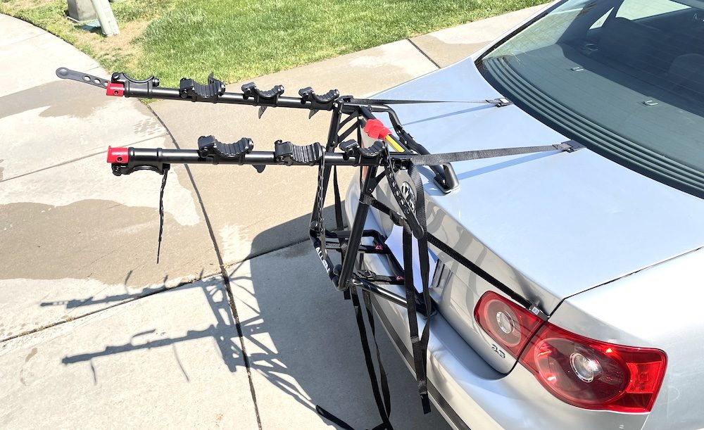 Allen Sports Premier trunk rack mounted to a car but with no bikes on it