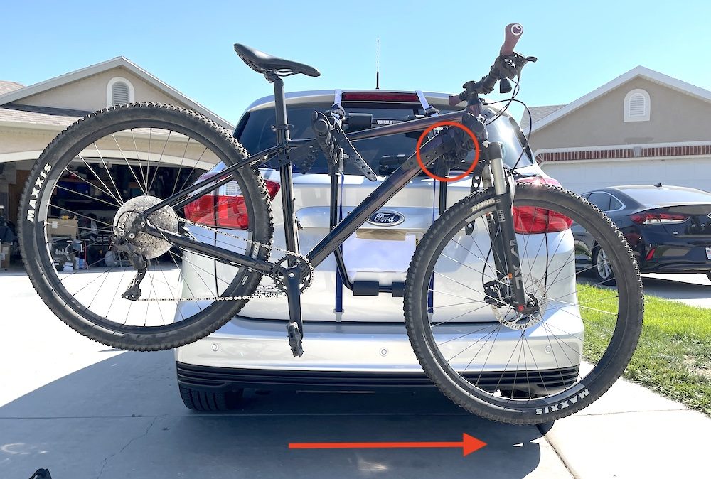 Liv Tempt mounted on the Thule Passage trunk bike rack