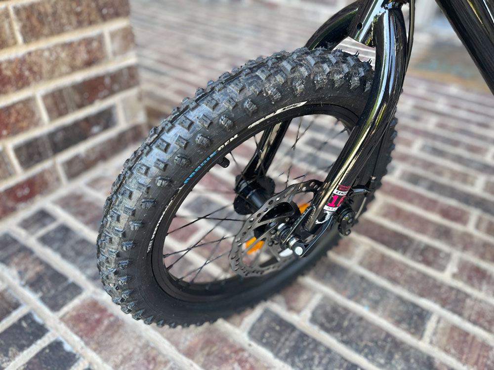 Knobby tire tread of Ramones 16's Crown Gem tires
