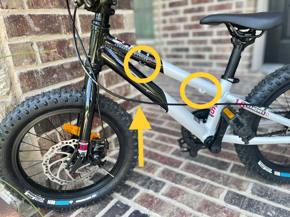 Loose brake cable on Commencal Ramones 16