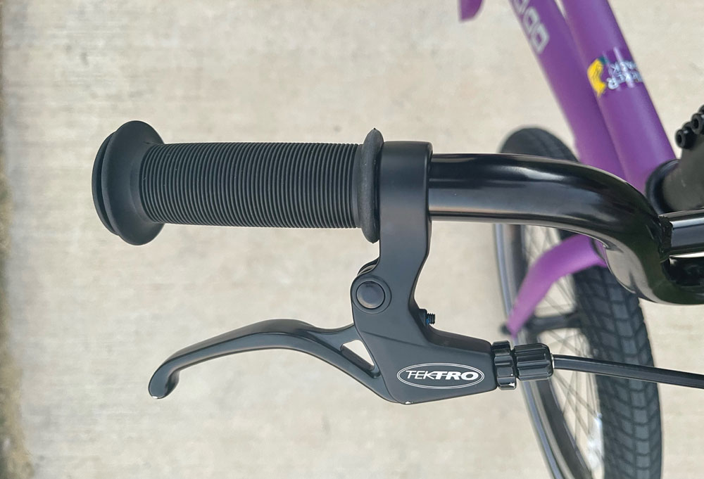 Rear Tektro handbrake lever on the REI REV 20 kids bike