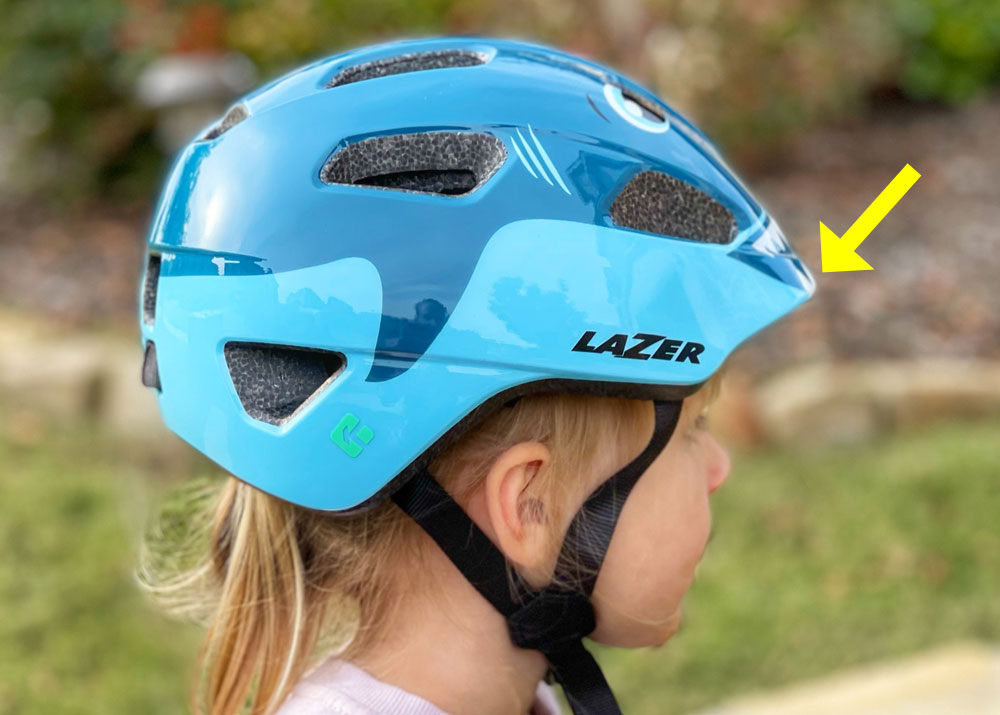 Built in visor on Lazer Pnut kids helmet