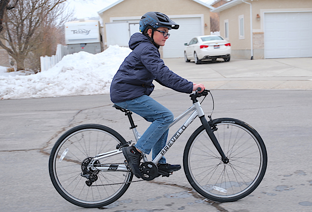 tween riding the Prevelo Alpha five with the saddle set to 31"