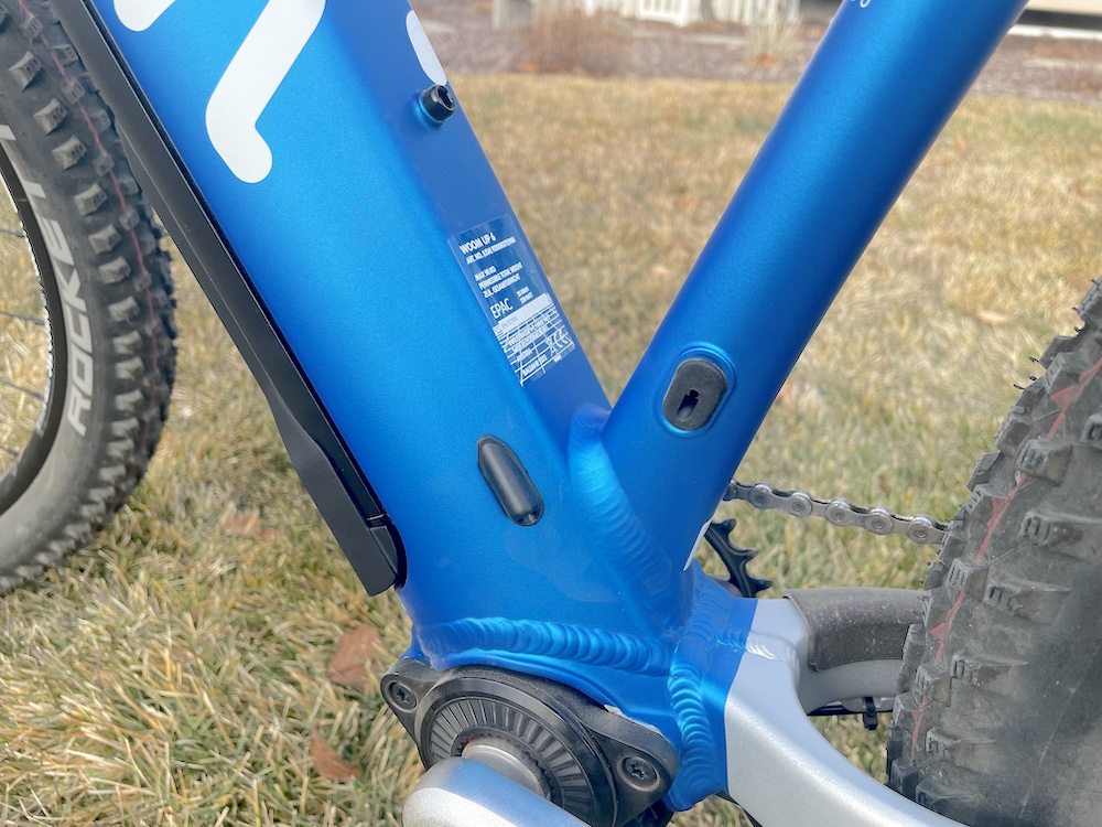 internal dropper ports on the new woom UP