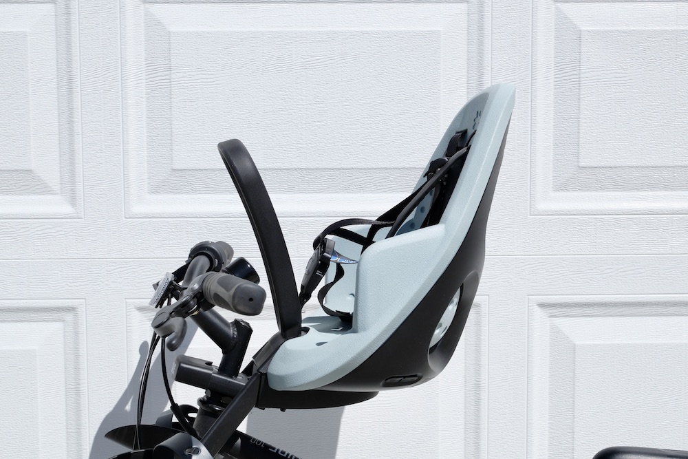 close up shot of the Thule Yepp Mini 2