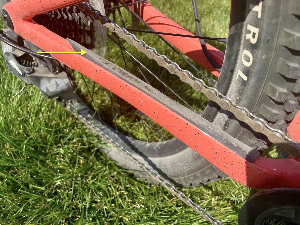 rubberized chainstay protector on the specialized levo