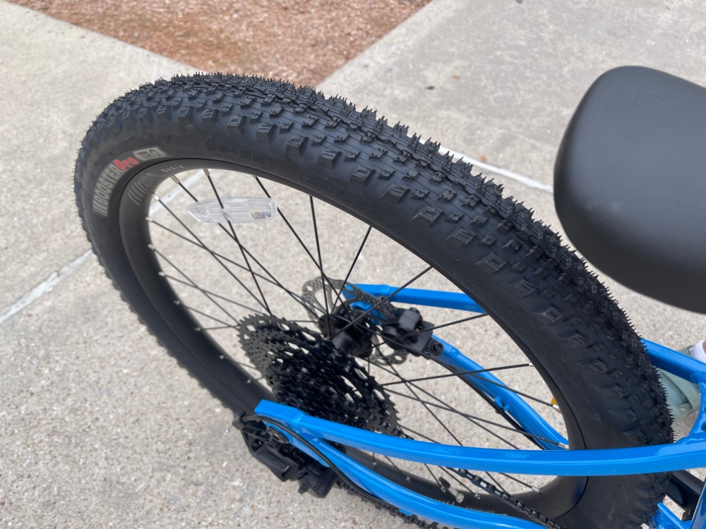 Rear tire of Prevelo Zulu Four, showing tread pattern