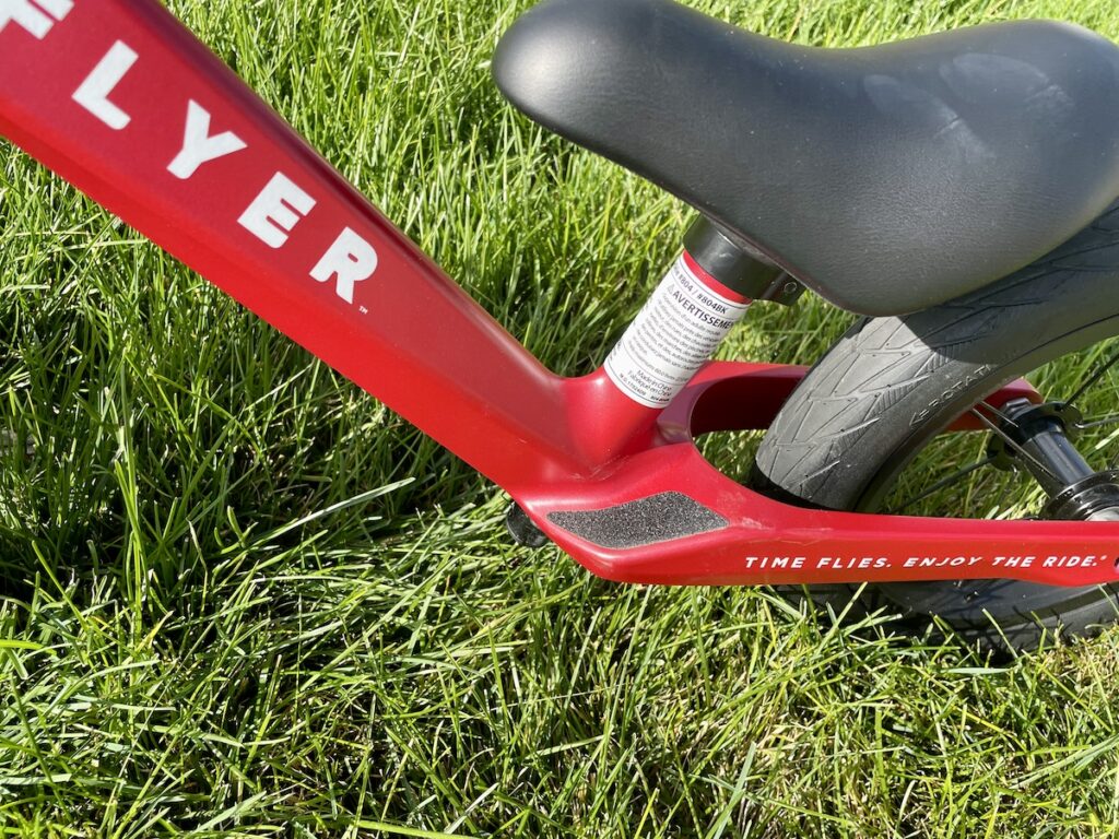 Integrated footrest on the Radio Flyer Ultra Lite balance bike