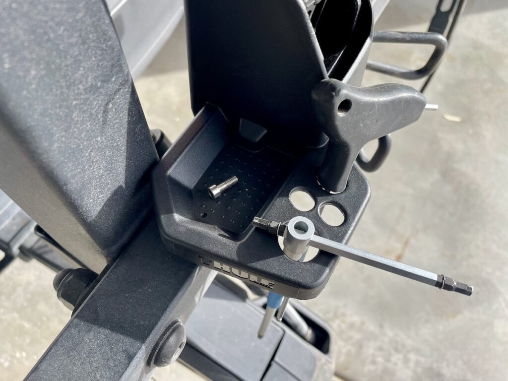 Tool stand for the thule revert