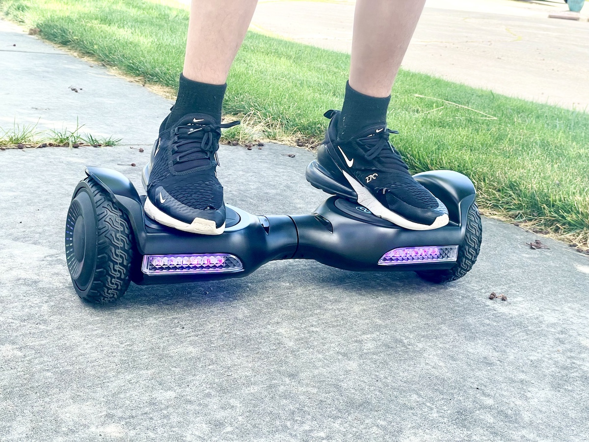 kid riding on the gyroor g13 hoverboard