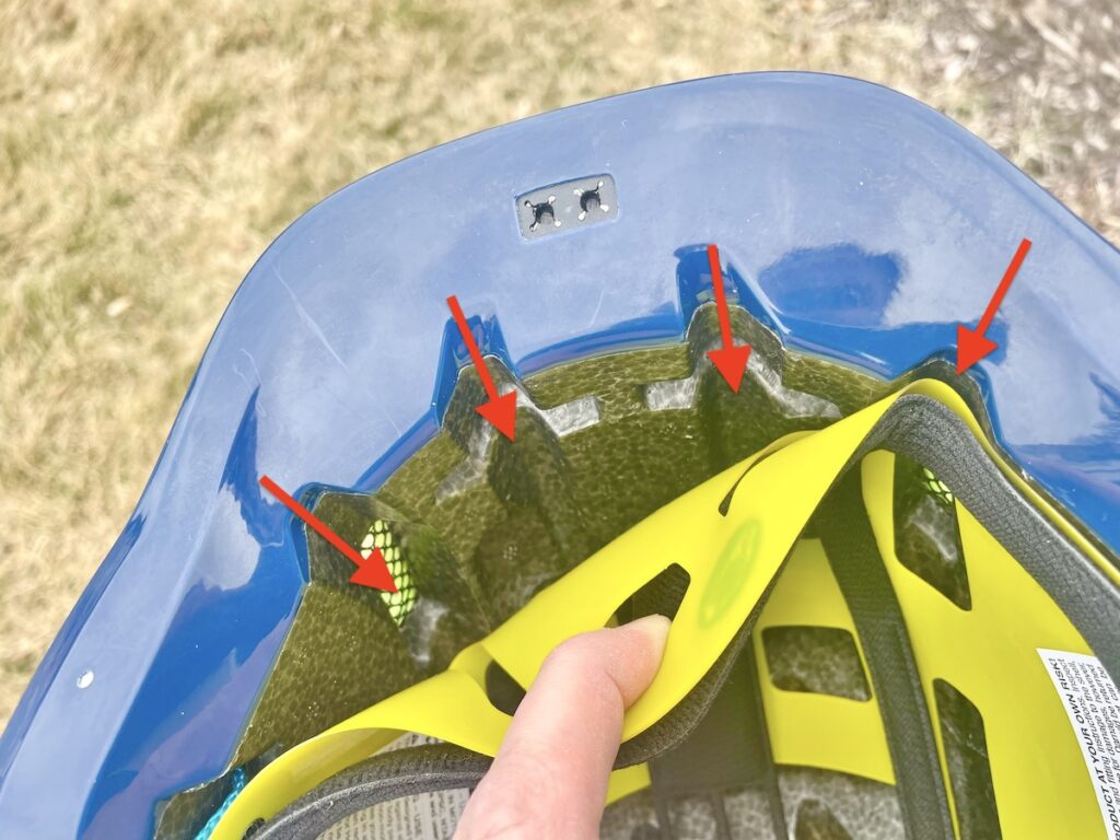 air channels going through the Ozmo helmet