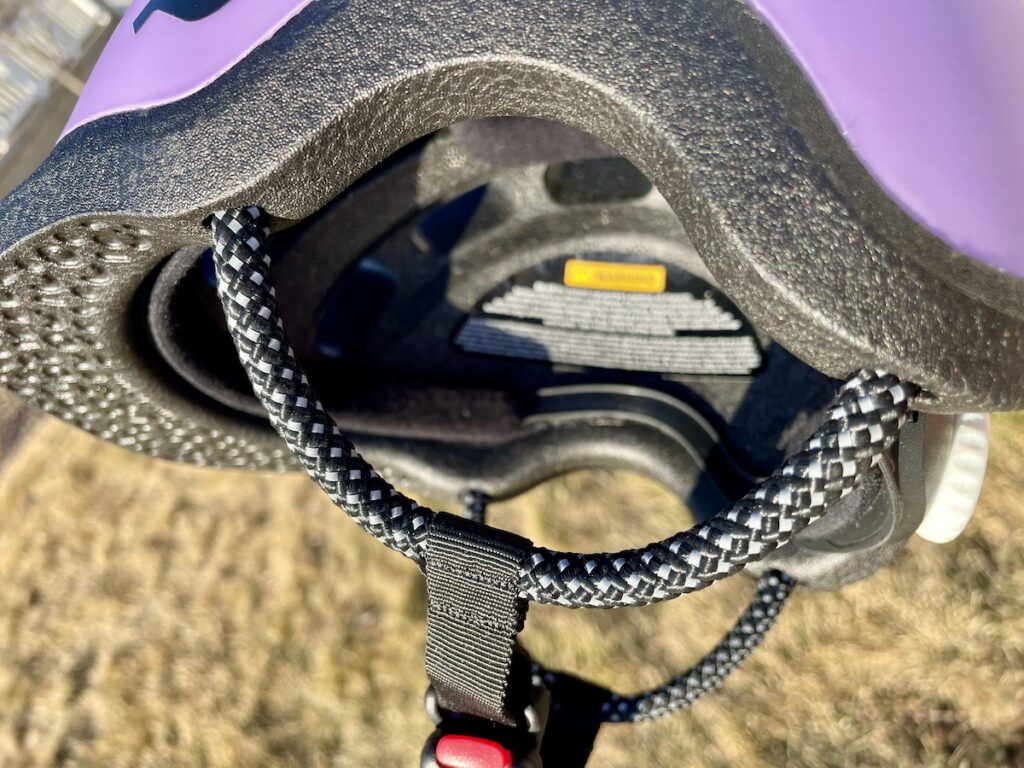 relfective ear loops on the woom READY