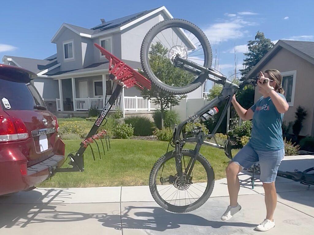 Velocirax knee help to boost bike up