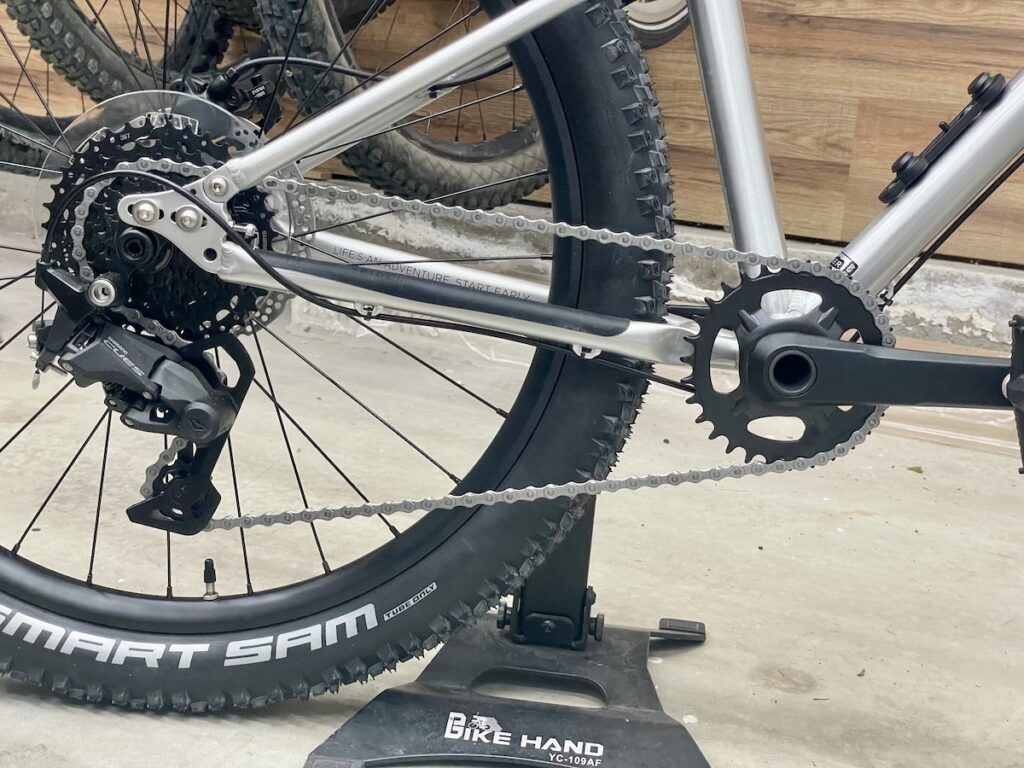 early rider seeker 24 shimano drivetrain