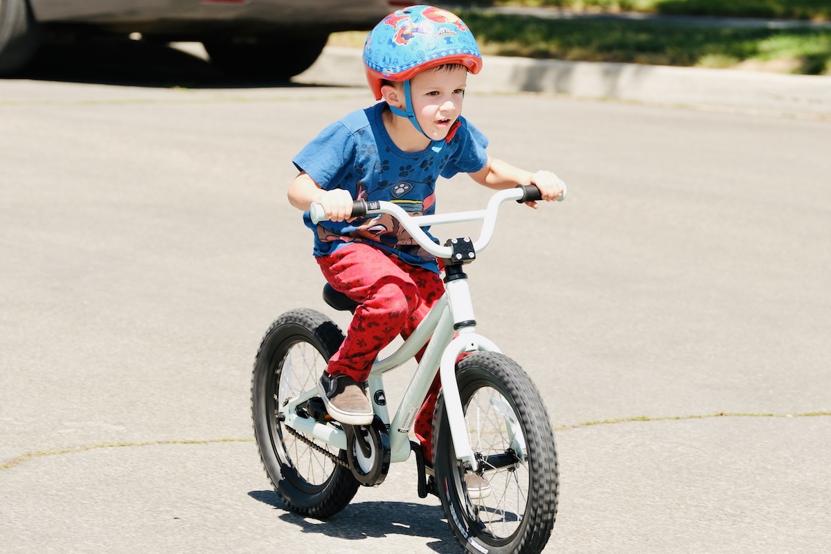 child riding the specialized riprock 16 